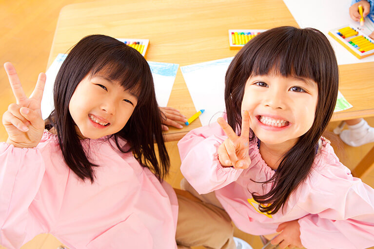 反対咬合（受け口）のお子様は、早期に矯正治療を受けられることをおすすめします